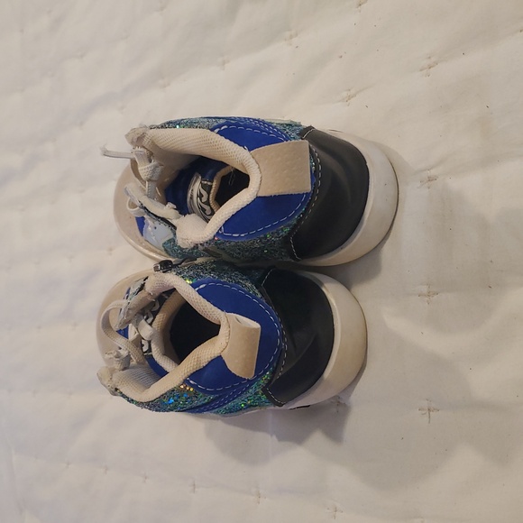 CCDB STAR KID SNEAKERS (18) - Picture 4 of 7